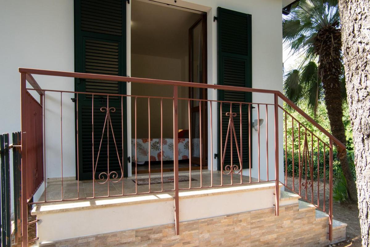 B&B Zac House Toirano Exterior photo